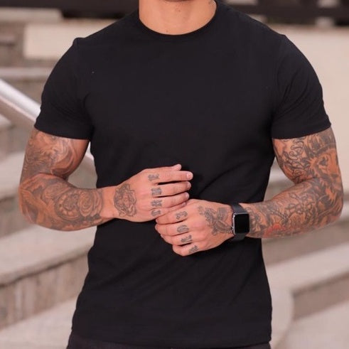 Camiseta Masculina Preta Lisa Básica 100% Algodão Premium Confeccionado em Tecido Meia Malha 100% Algodão Penteado Fio Modelo Básico.